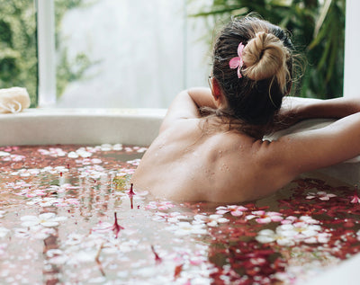 10 EASY WAYS TO ADD SELF-CARE INTO YOUR DAILY LIFE